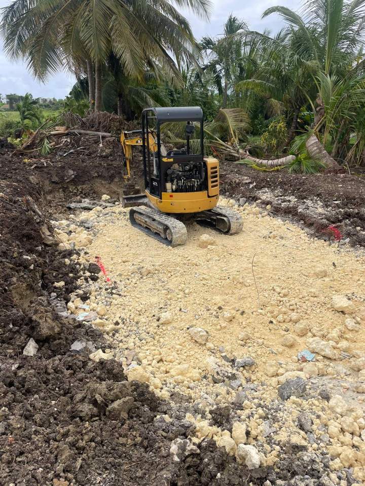 Mini-pelle pour terrassement Guadeloupe